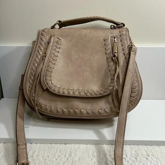 Urban‎ Expressions stylish Khloe crossbody saddle bag - Picture 2 of 14